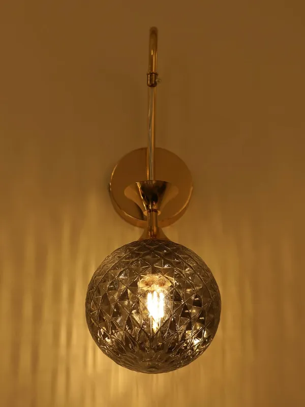Metal_Modern_Smokey_Glass_Hanging_Wall_Sconce