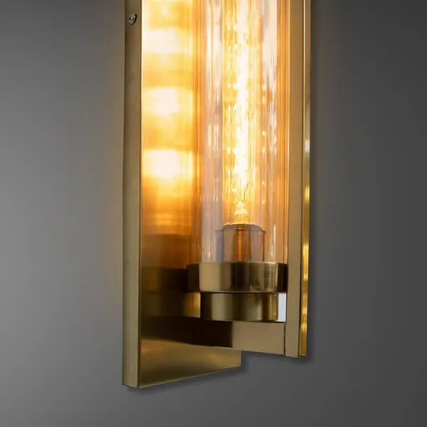 Metal_Contemporary_Glass_Shade_Gold_Wall_Light