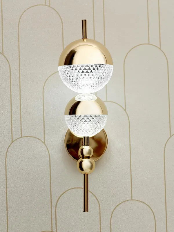 Metal_Acrylic_Diffuser_LED_Wall_Light