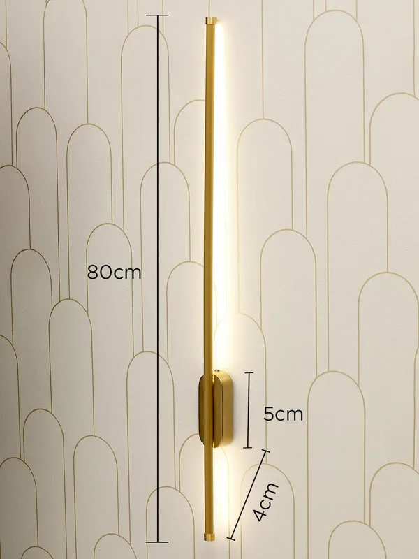 Metal_Modern_Slim_Gold_LED_Wall_Light