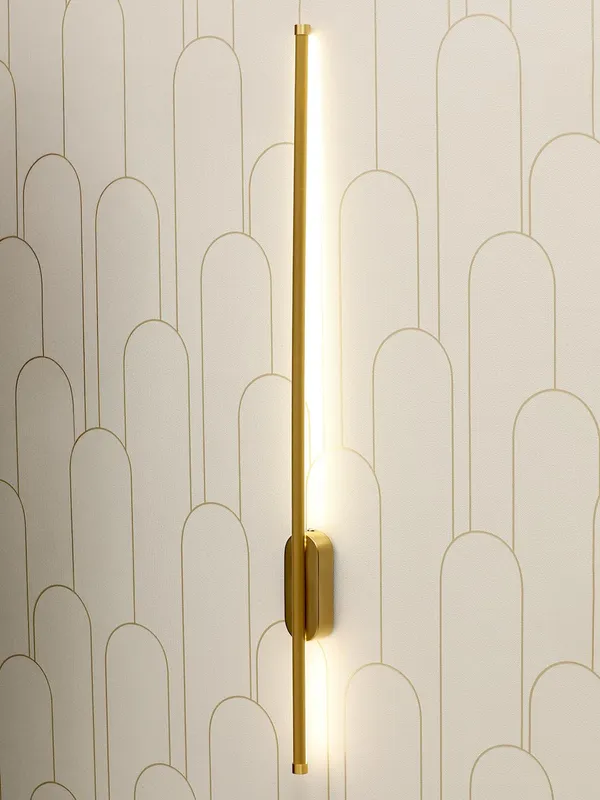Metal_Modern_Slim_Gold_LED_Wall_Light