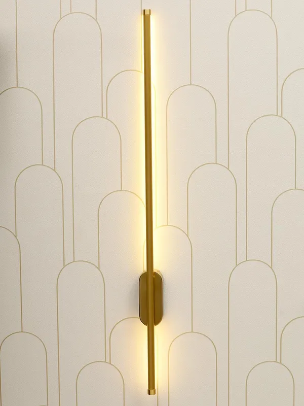 Metal_Modern_Slim_Gold_LED_Wall_Light