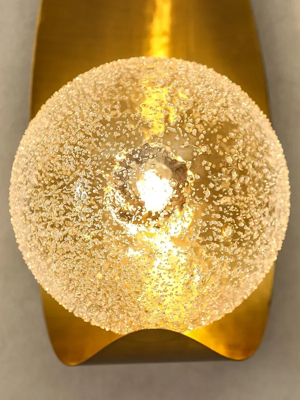 Metal_Textured_Glass_Gold_Decorative_Wall_Light