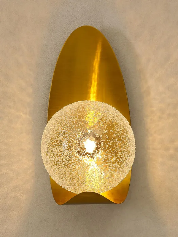 Metal_Textured_Glass_Gold_Decorative_Wall_Light