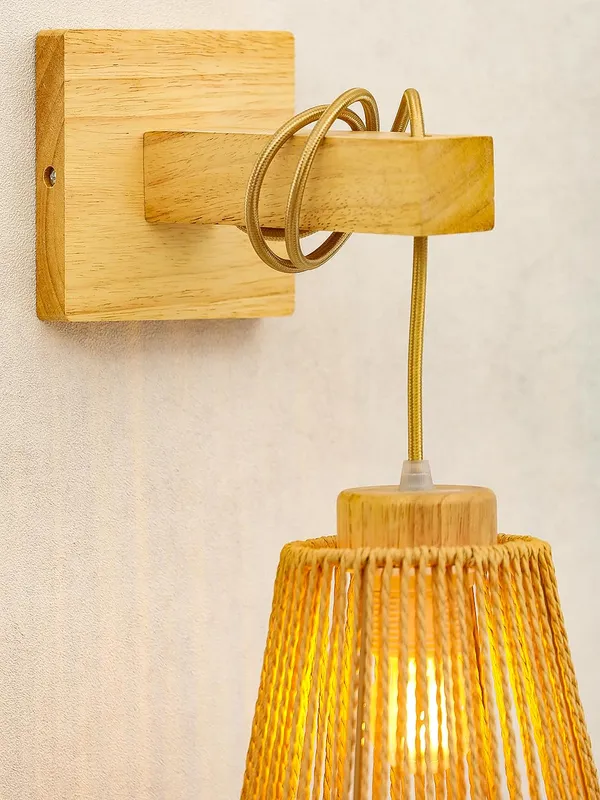 Jute_Wood_Natural_Finish_Decorative_Wall_Light