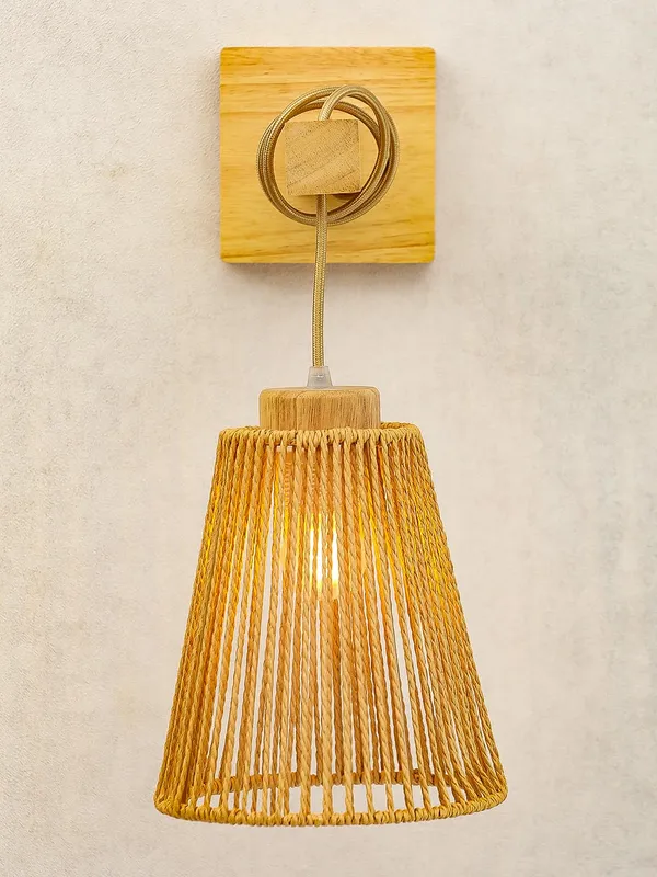 Jute_Wood_Natural_Finish_Decorative_Wall_Light