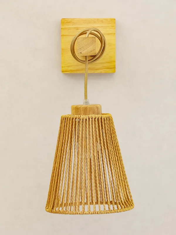 Jute_Wood_Natural_Finish_Decorative_Wall_Light