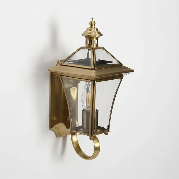 Metal_Classic_Wall_Sconce_Outdoor_Wall_Light_Gold
