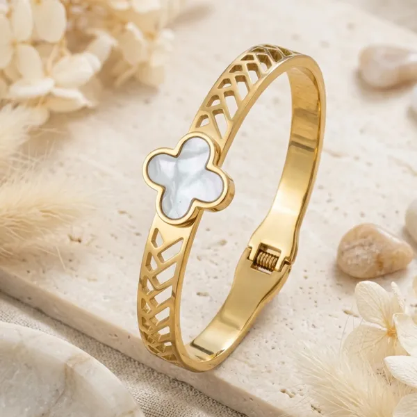Gold_White_Alloy_Mother-Of-Pearl_Clover_Bangle_Bracelet_For_Women