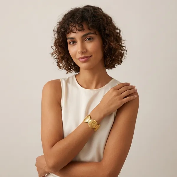 Gold_Alloy_Scalloped_Shell_Cuff_Bracelet_For_Women