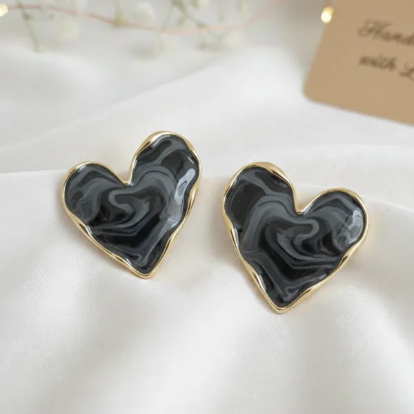 Black_And_Gold_Alloy_Resin_Marbled_Heart_Stud_Earrings_For_Women_Pack_Of_2