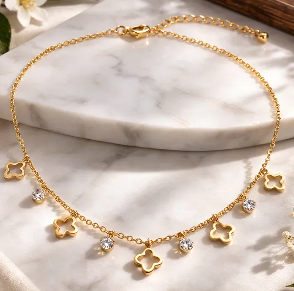 Gold_And_White_Alloy_Crystal_Clover_Charm_Necklace_For_Women