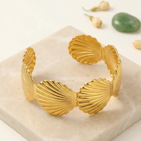 Gold_Alloy_Scalloped_Shell_Cuff_Bracelet_For_Women