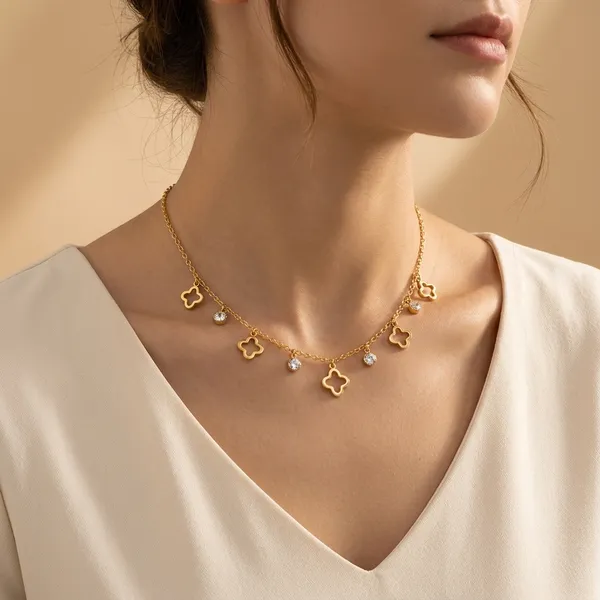 Gold_And_White_Alloy_Crystal_Clover_Charm_Necklace_For_Women