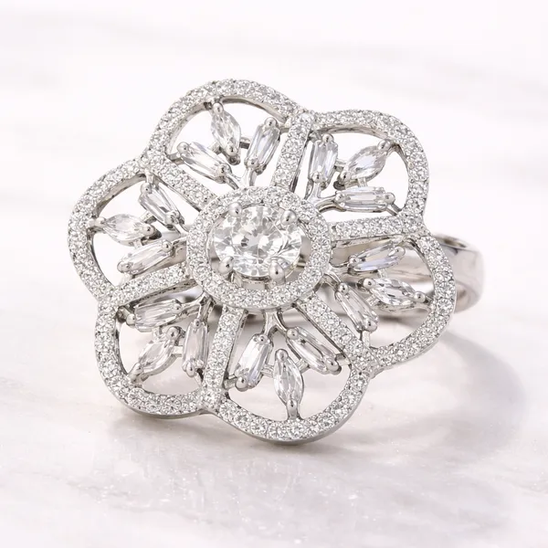 Silver_And_White_Cubic_Zirconia_Floral_Cocktail_Ring_For_Women