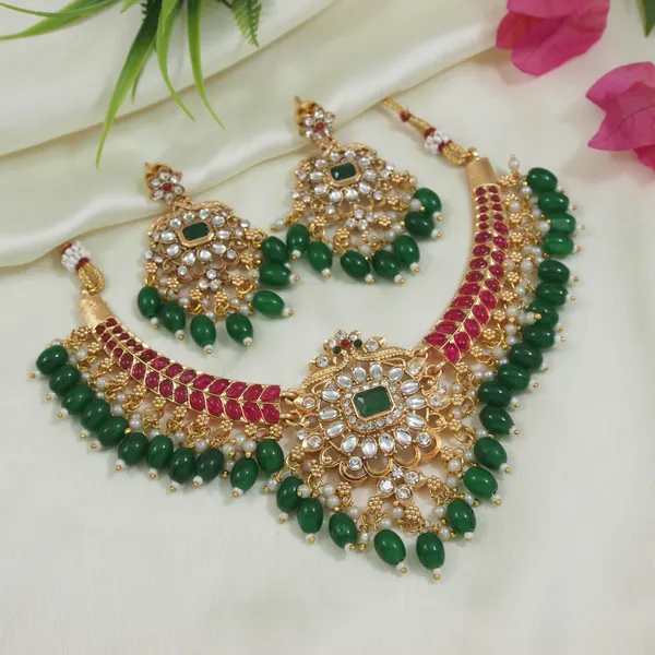 Royal_Floral_Green_And_Red_Beaded_Necklace_Set_With_Matching_Earrings
