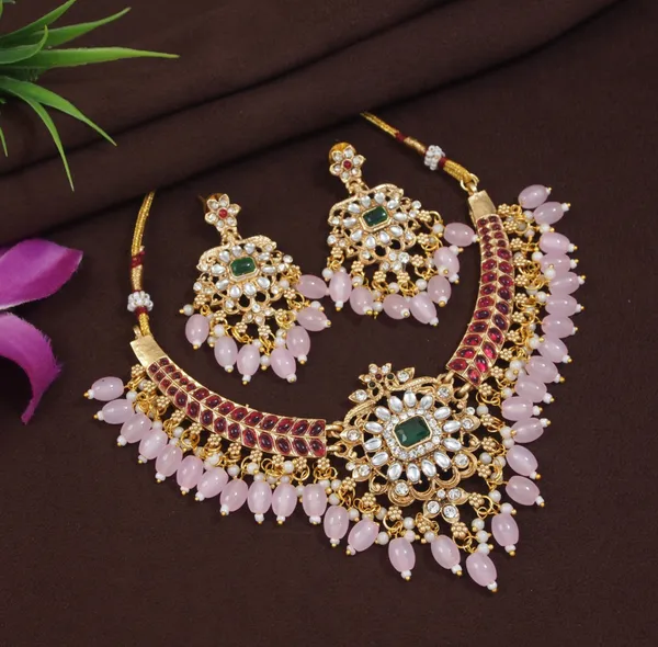 Royal_Floral_Green_And_Red_Beaded_Necklace_Set_With_Matching_Earrings