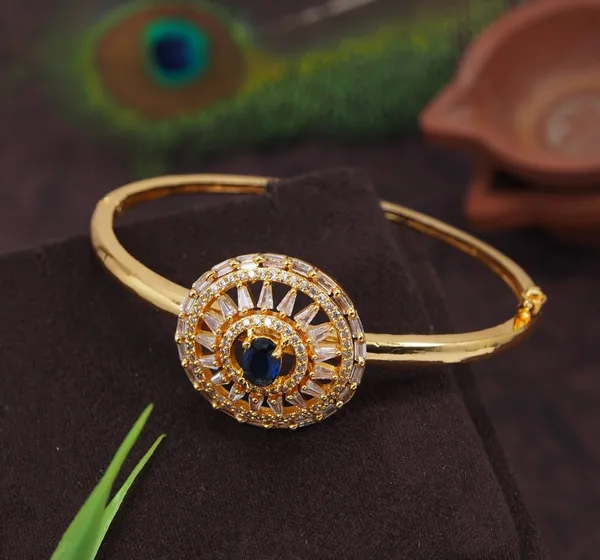 Micro_Gold_Free_Size_Bracelet