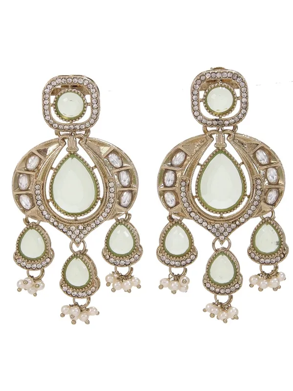 Traditional_Chandbali_Earrings_With_Pearl_Drops