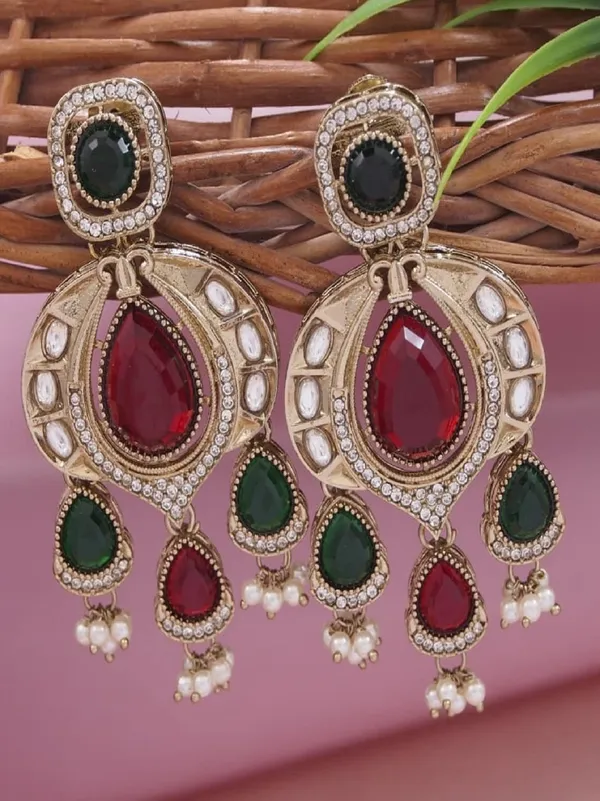 Traditional_Chandbali_Earrings_With_Pearl_Drops