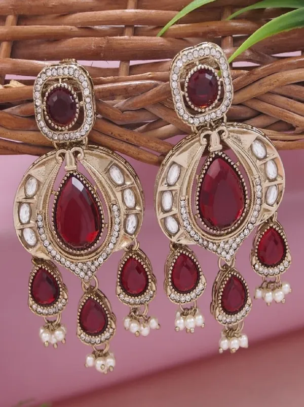 Traditional_Chandbali_Earrings_With_Pearl_Drops