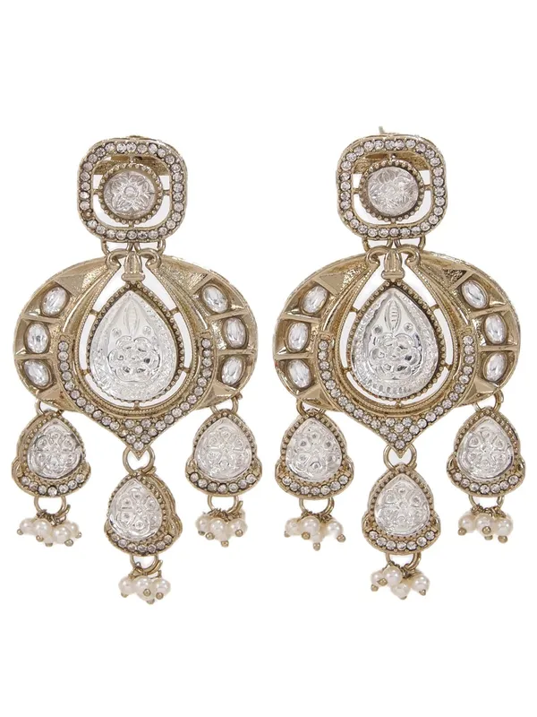 Traditional_Chandbali_Earrings_With_Pearl_Drops