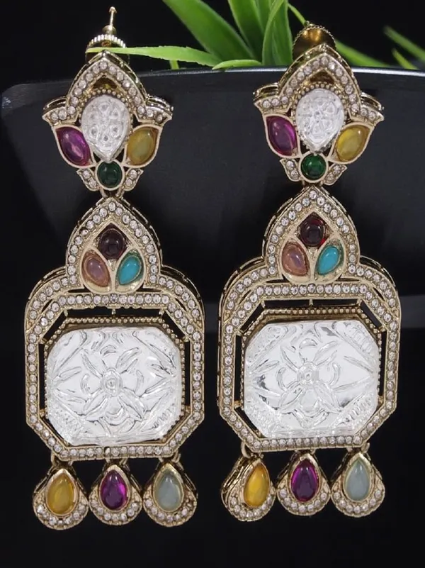 Traditional_Statement_Earrings_For_Women