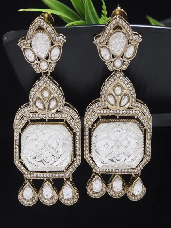 Traditional_Statement_Earrings_For_Women