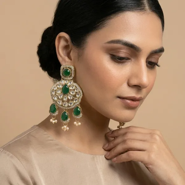 Traditional_Wedding_Style_Multi_Stone_Pearl_Drop_Earrings