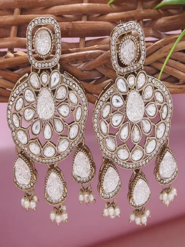 Traditional_Wedding_Style_Multi_Stone_Pearl_Drop_Earrings