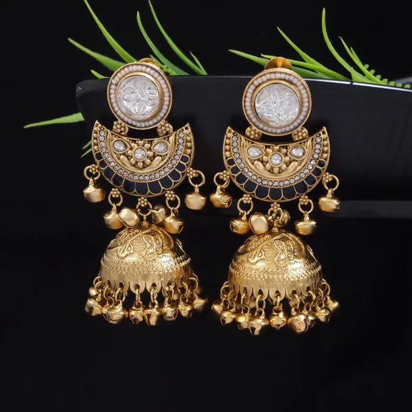 Gold_Plated_Kashmiri_Jhumka_Earrings_With_Kundan_Work_&_Ghungroo_Danglers