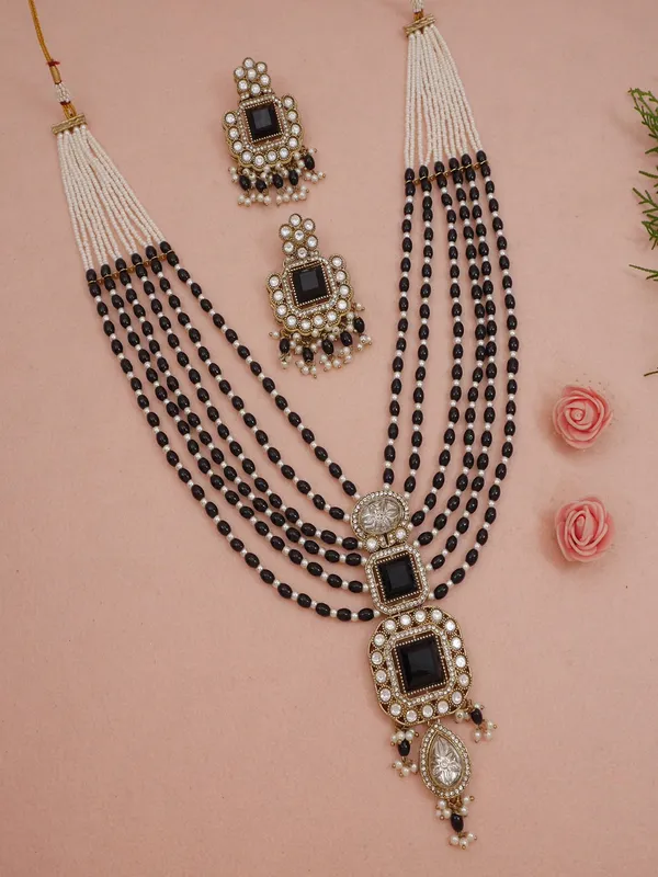 Royal_Heirloom_Beaded_Pearl_Layered_Necklace_Set