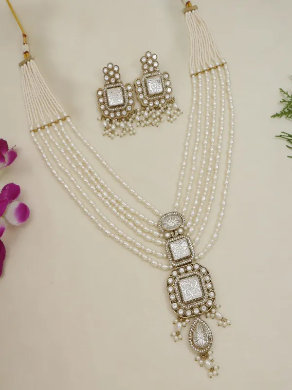 Royal_Heirloom_Beaded_Pearl_Layered_Necklace_Set