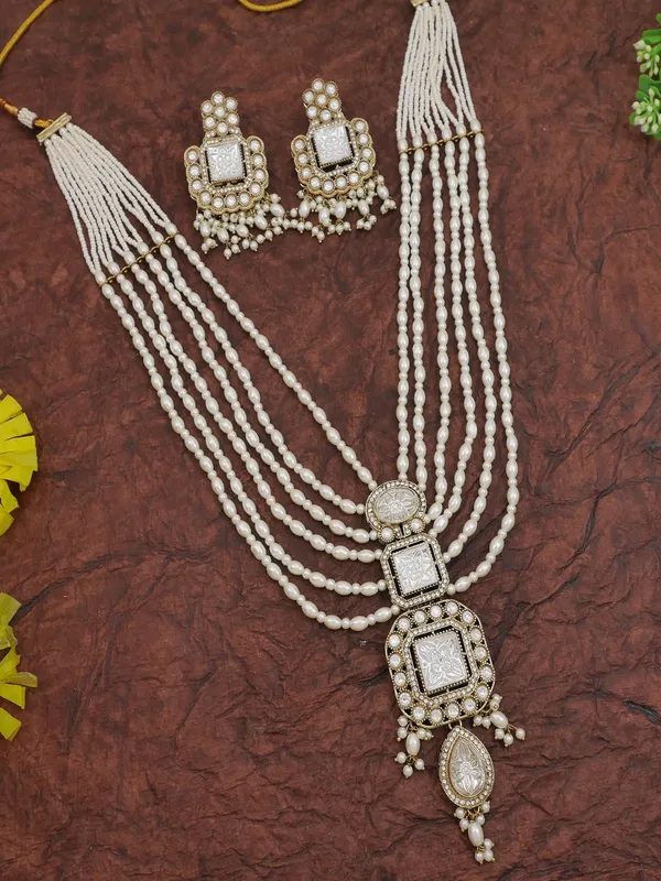 Royal_Heirloom_Beaded_Pearl_Layered_Necklace_Set