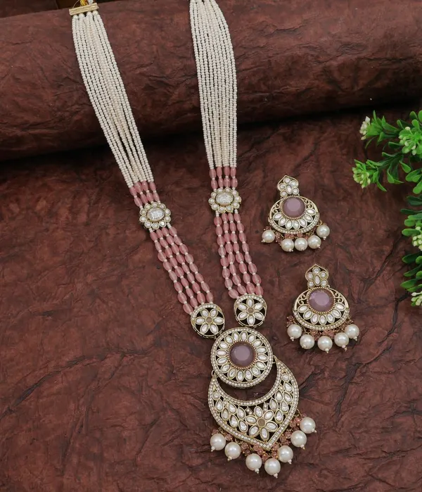 Traditional_Nawabi_Black_Beaded_Pearl_Statement_Necklace_Set