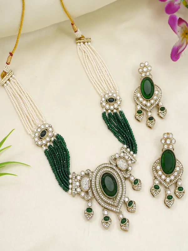 Royal_Noir_Pearl_&_Black_Beaded_Statement_Necklace_Set