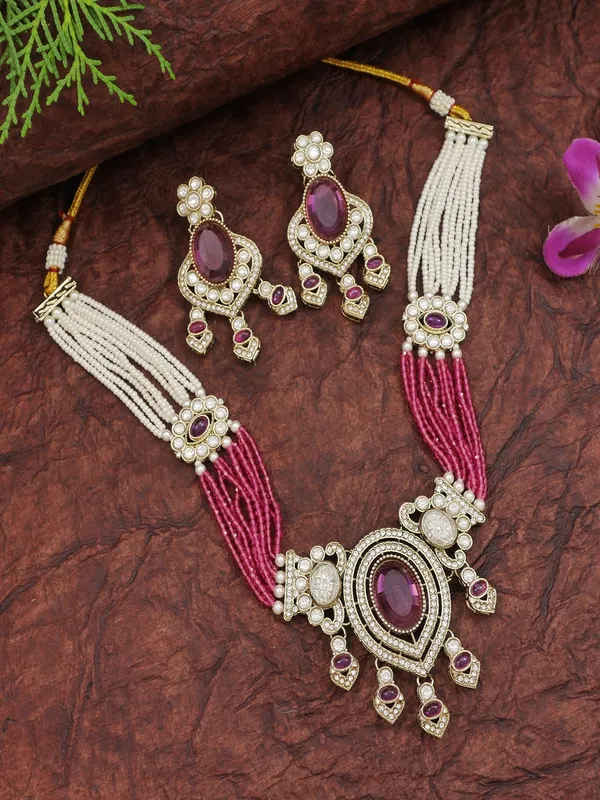 Royal_Noir_Pearl_&_Black_Beaded_Statement_Necklace_Set