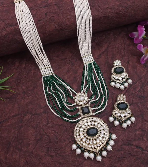 Royal_Pearl_&_Black_Beaded_Statement_Necklace_Set