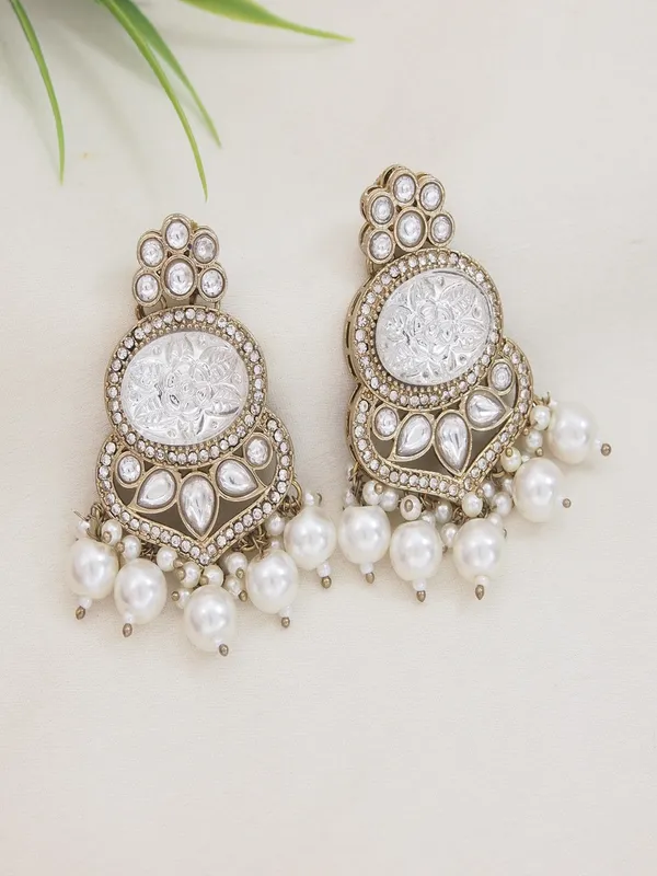 Royal_Pearl_&_Black_Beaded_Statement_Necklace_Set