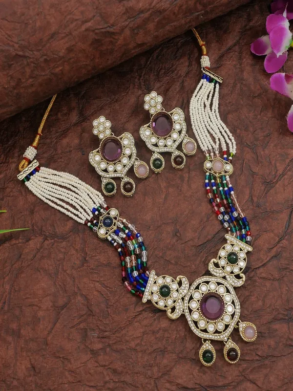 Royal_Kundan_&_Pearl_Beaded_Necklace_Set_With_Matching_Earrings