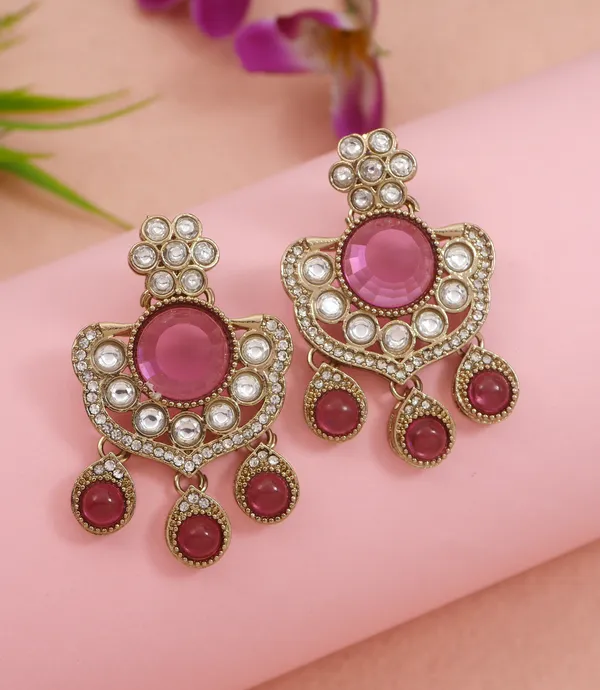 Royal_Kundan_&_Pearl_Beaded_Necklace_Set_With_Matching_Earrings