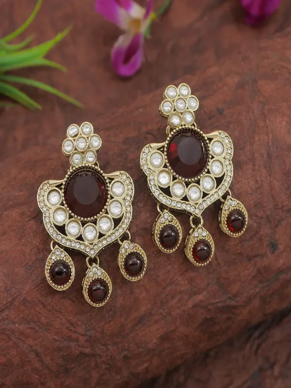 Royal_Kundan_&_Pearl_Beaded_Necklace_Set_With_Matching_Earrings