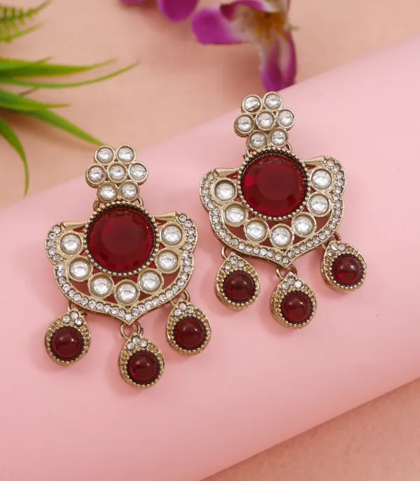 Royal_Kundan_&_Pearl_Beaded_Necklace_Set_With_Matching_Earrings