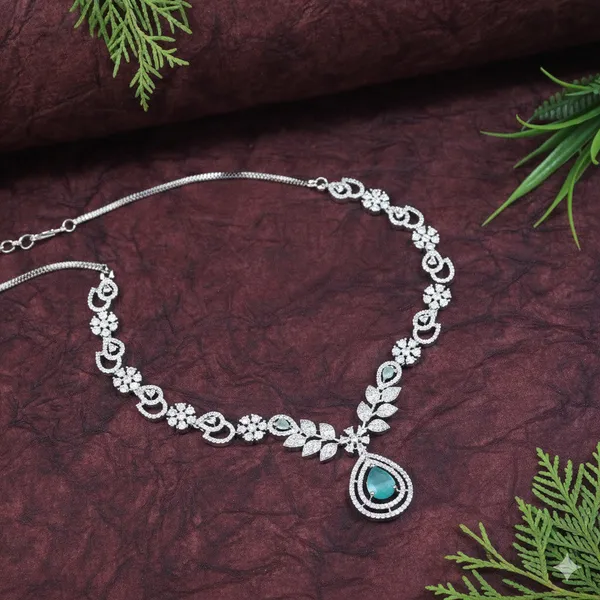 Zircon_Silver_Necklace_Set