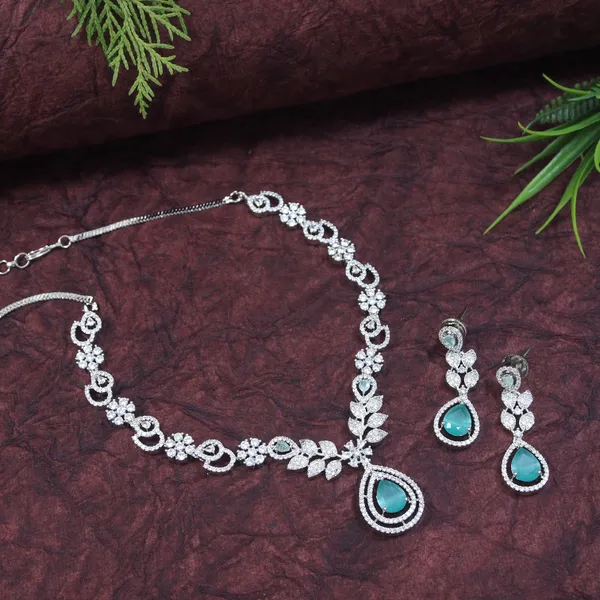 Zircon_Silver_Necklace_Set