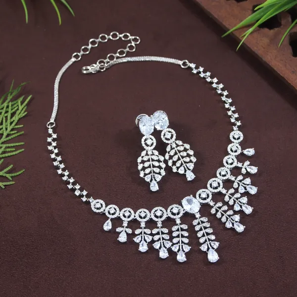 Zircon_Silver_Necklace_Set