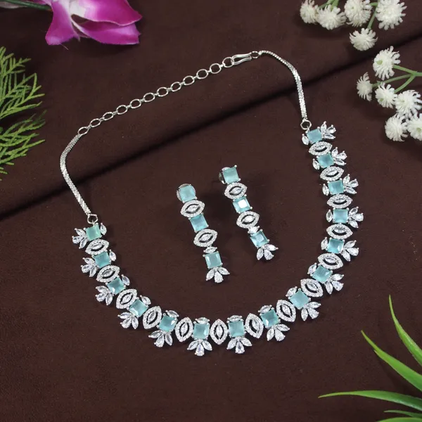 Zircon_Silver_Necklace_Set