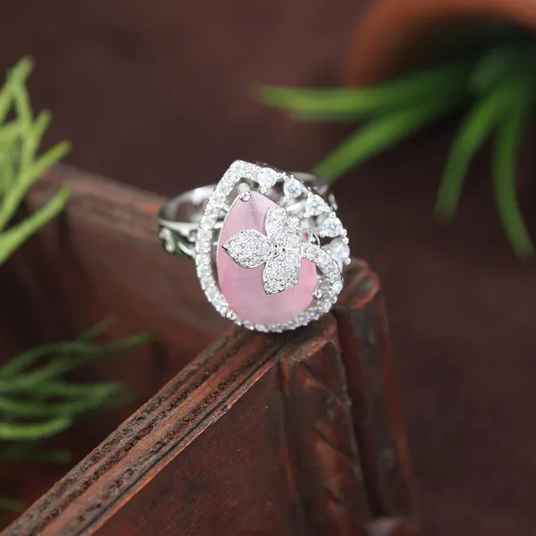 Zircon_Diamond_Ring