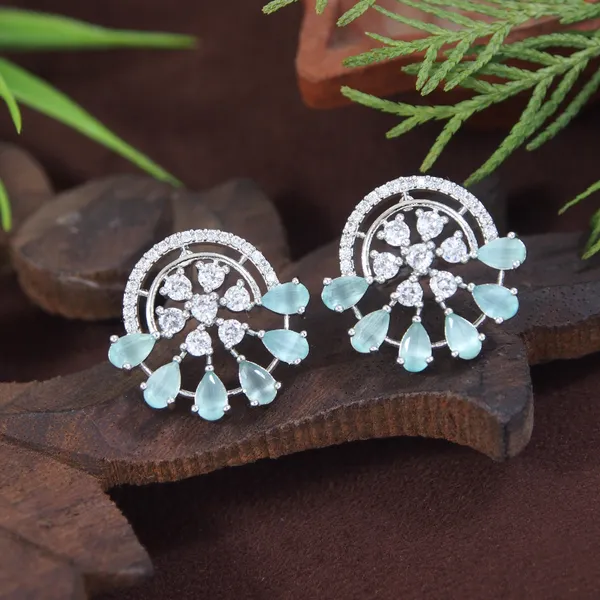 Elegant_Rose_Gold/Silver_Stud_Earrings