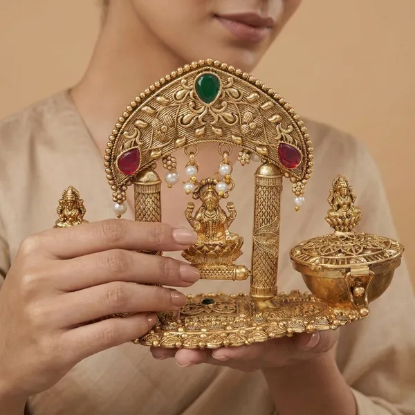 Elegant_Traditional_Brass_Sindoor_Dani_With_Lakshmi_Swing_Design
